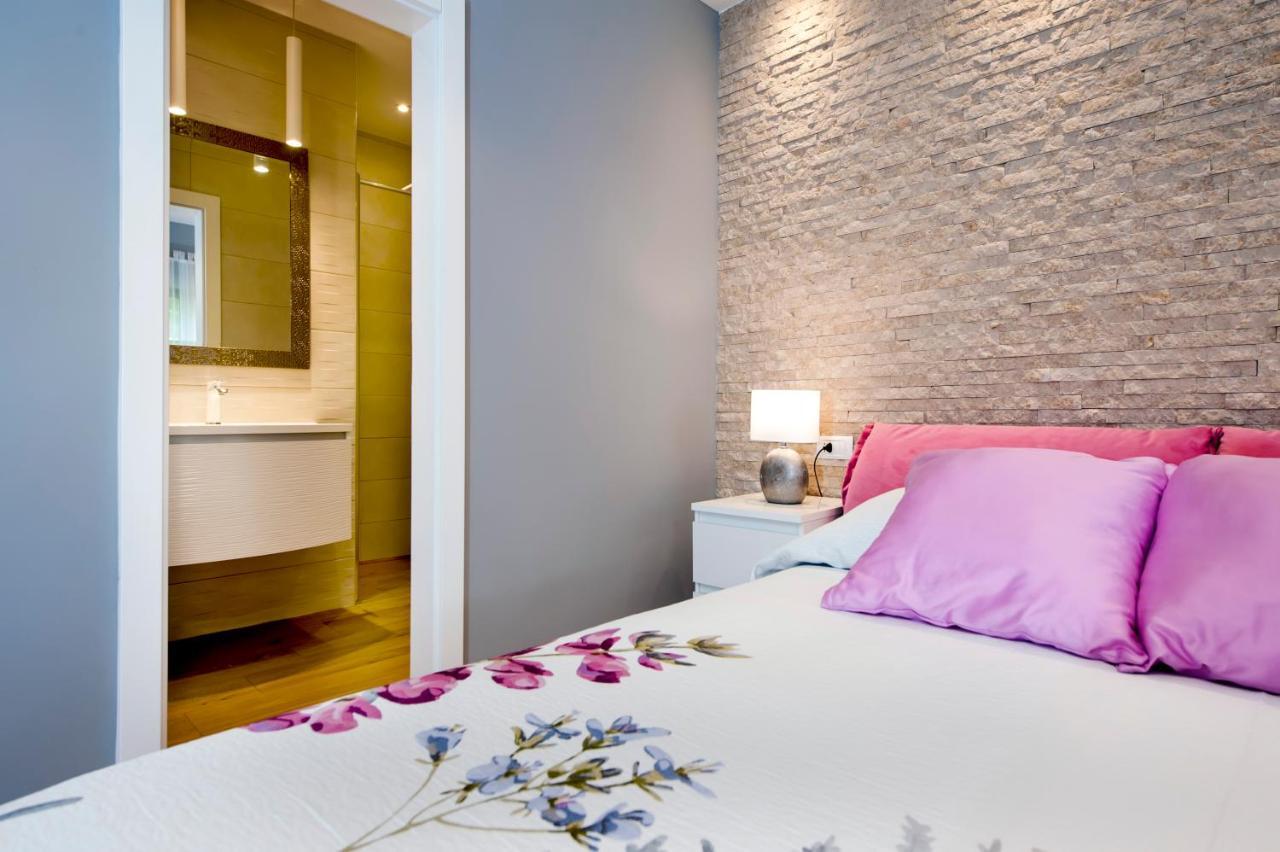 Apartments Modrusan โรวีน ภายนอก รูปภาพ